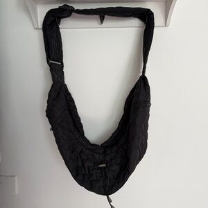 Top Paw Packable Sling Pet Carrier Black Up To 12 lbs Water Repellent Fabric